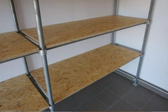 Jak zrobić regał z rurek hydraulicznych - proste kroki i porady
